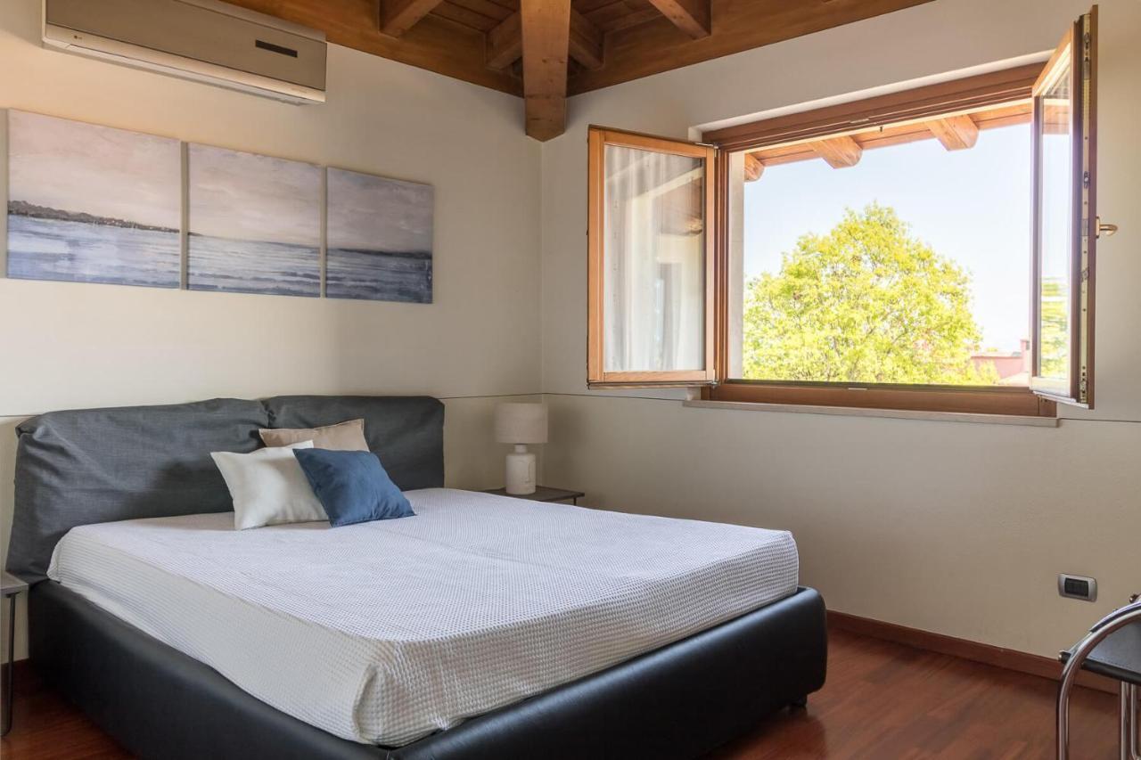 Villa Oleander Manerba del Garda Kültér fotó
