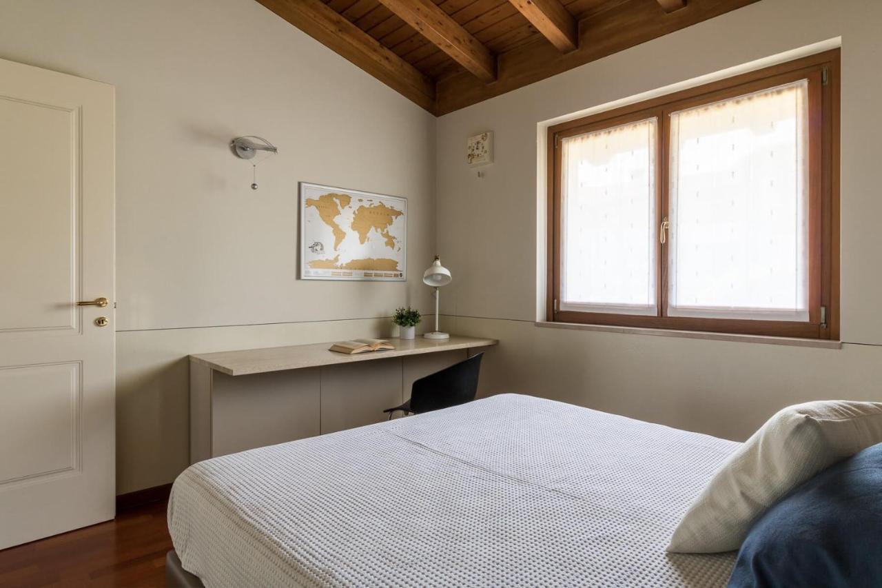 Villa Oleander Manerba del Garda Kültér fotó