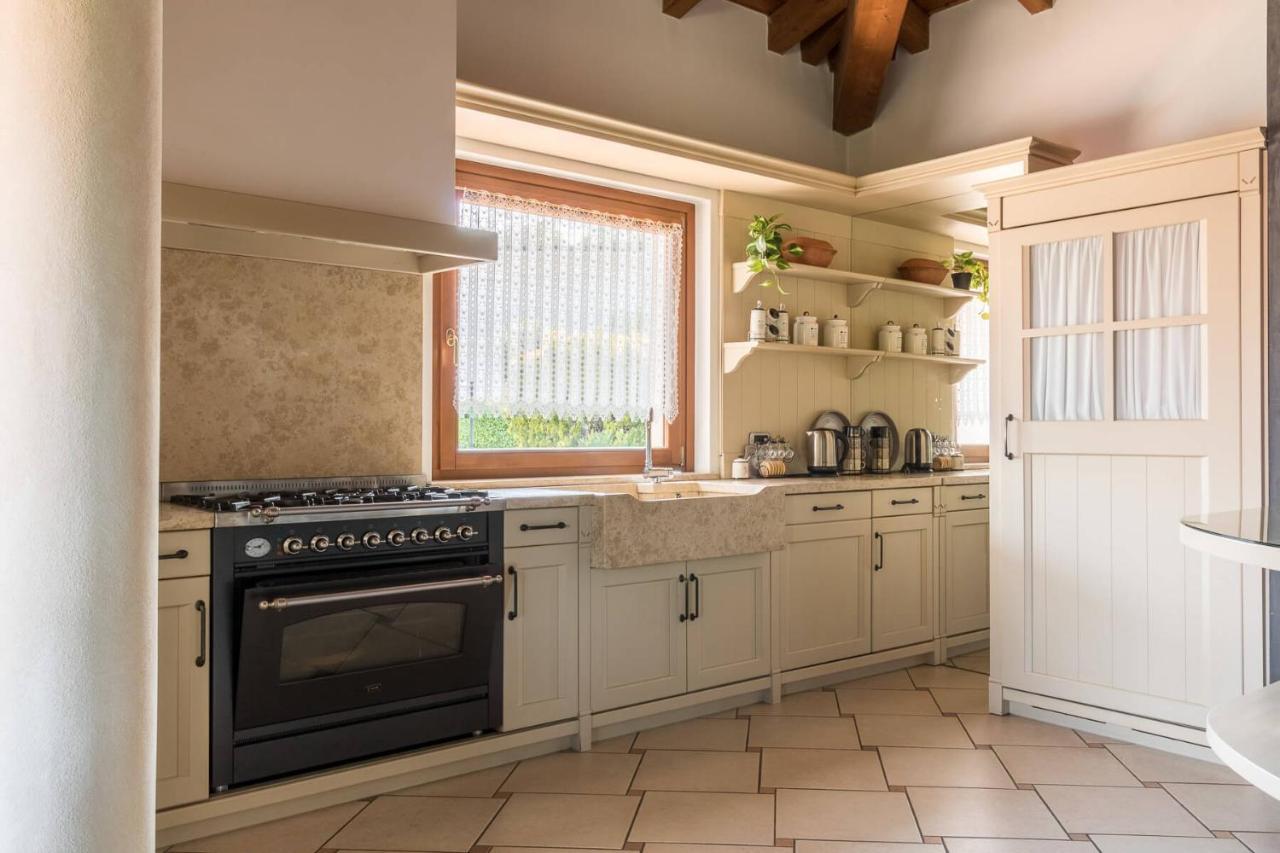 Villa Oleander Manerba del Garda Kültér fotó